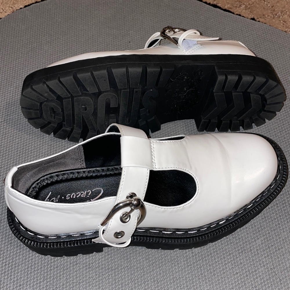 Circus White Platform Loafer